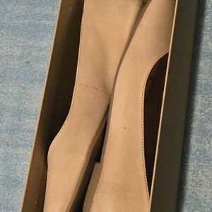 Elegant Cream Women's Shoes